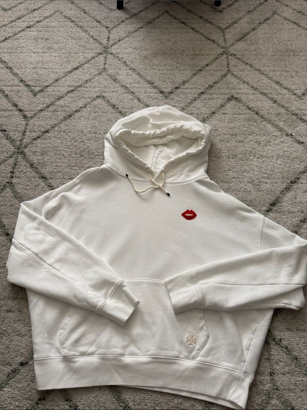 Tory Sport by Tory Burch Lips embroidered White Hoodie in Small
